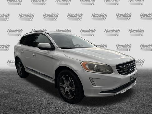 Used 2015 Volvo XC60 T6 Platinum FWD image 2