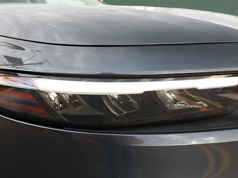Used 2024 Honda Accord LX image 34