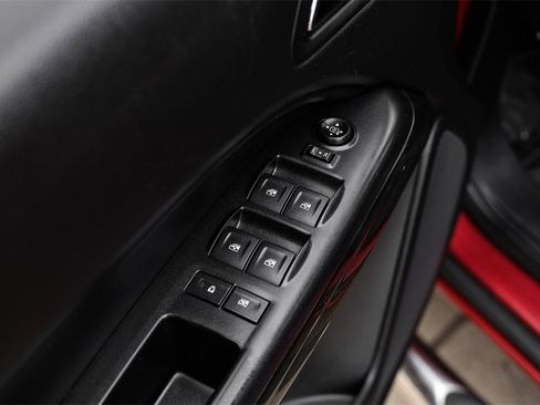 Used 2016 GMC Canyon SLT image 43