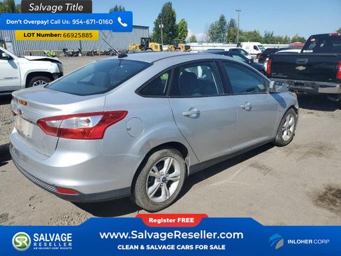 Used 2013 Ford Focus SE FWD image 4