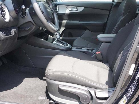 Used 2023 Kia Forte LXS FWD image 24