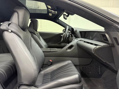Used 2021 Lexus LC 500 Coupe w/ Touring Package image 9