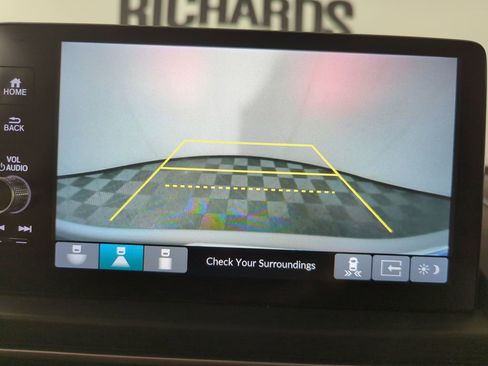 Used 2023 Honda Pilot EX-L image 15