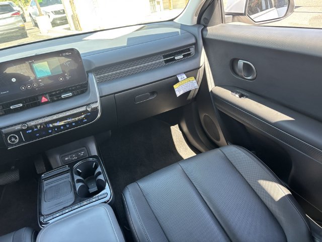 Used 2025 Hyundai Ioniq 5 SEL RWD image 16