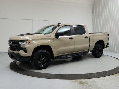 Used 2023 Chevrolet Silverado 1500 LT Trail Boss w/ Protection Package AWD/4WD image 3