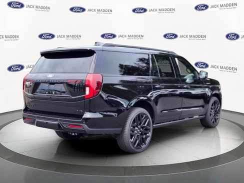 New 2026 Ford Expedition Max Platinum w/ Stealth Performance Package AWD/4WD image 5