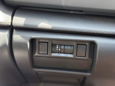 New 2026 Subaru Crosstrek 2.5i Limited AWD/4WD image 17