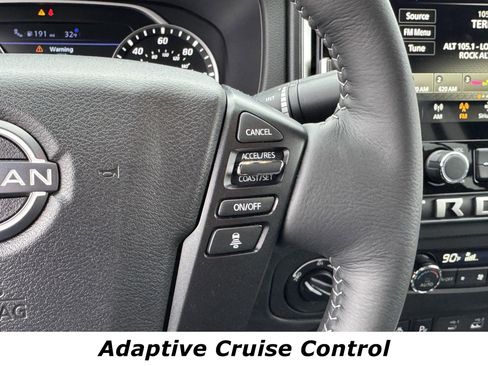 Certified 2025 Nissan Frontier SV w/ SV Convenience Package image 7