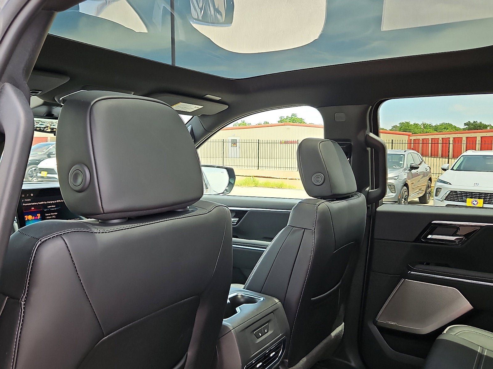 New 2025 GMC Sierra EV Denali AWD/4WD image 9