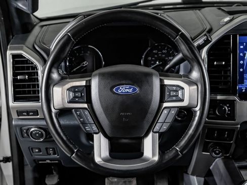 Used 2022 Ford F250 Platinum w/ FX4 Off-Road Package AWD/4WD image 17