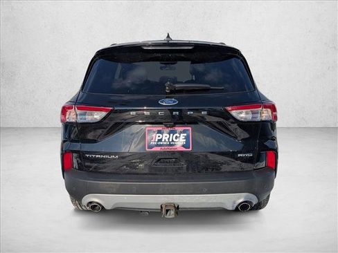 Used 2022 Ford Escape Titanium w/ Class II Trailer Tow Package image 6