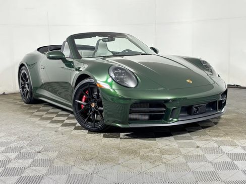 New 2026 Porsche 911 Carrera 4S image 9