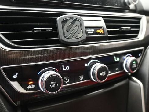 Used 2019 Honda Accord Sport image 33