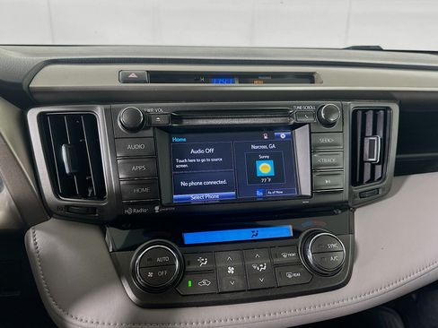 Used 2014 Toyota RAV4 XLE AWD/4WD image 19