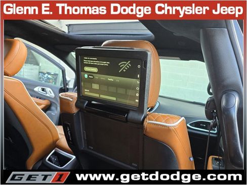 Used 2024 Chrysler Pacifica Pinnacle image 33