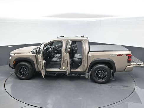 Used 2022 Nissan Frontier PRO-4X w/ Pro-4X Premium Package AWD/4WD image 61