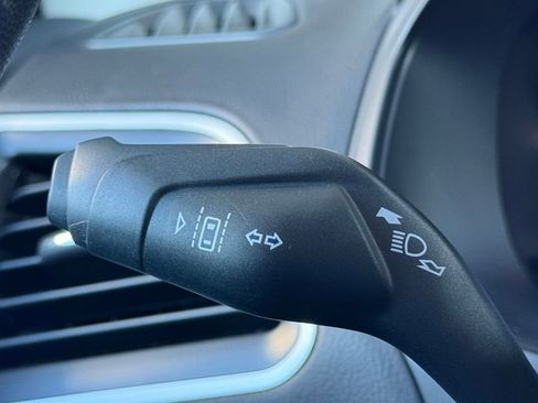 Used 2024 Ford Edge SEL image 12