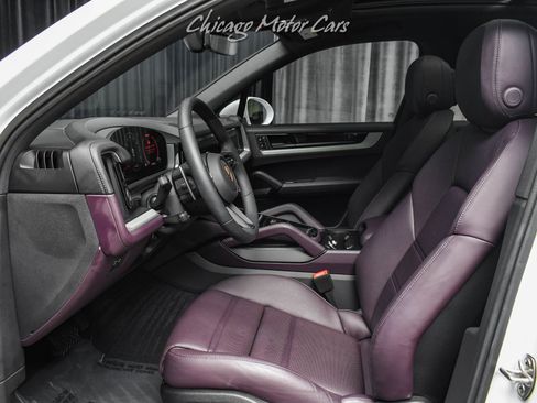 Used 2025 Porsche Cayenne image 20