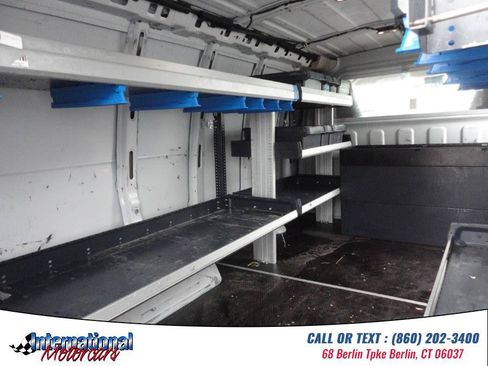 Used 2020 Chevrolet Express 2500 w/ Enhanced Convenience Package RWD image 17