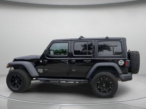 Used 2018 Jeep Wrangler Unlimited Sport S AWD/4WD image 18