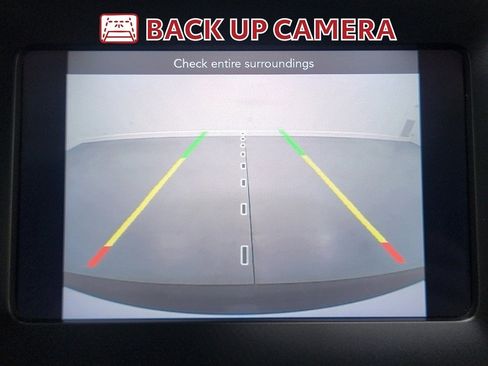 Used 2019 Jeep Cherokee Latitude Plus w/ Comfort/Convenience Group image 21