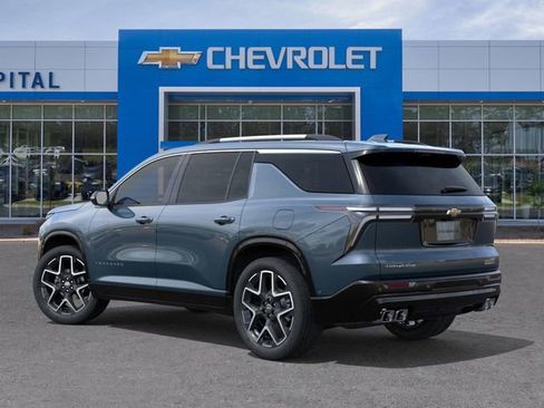 New 2026 Chevrolet Traverse High Country image 3