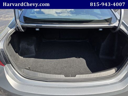 Used 2024 Chevrolet Malibu LT FWD image 29