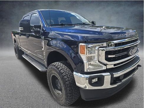 Used 2022 Ford F250 Lariat w/ Lariat Ultimate Package image 3
