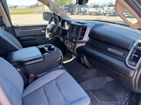 Used 2020 RAM 1500 Big Horn AWD/4WD image 16