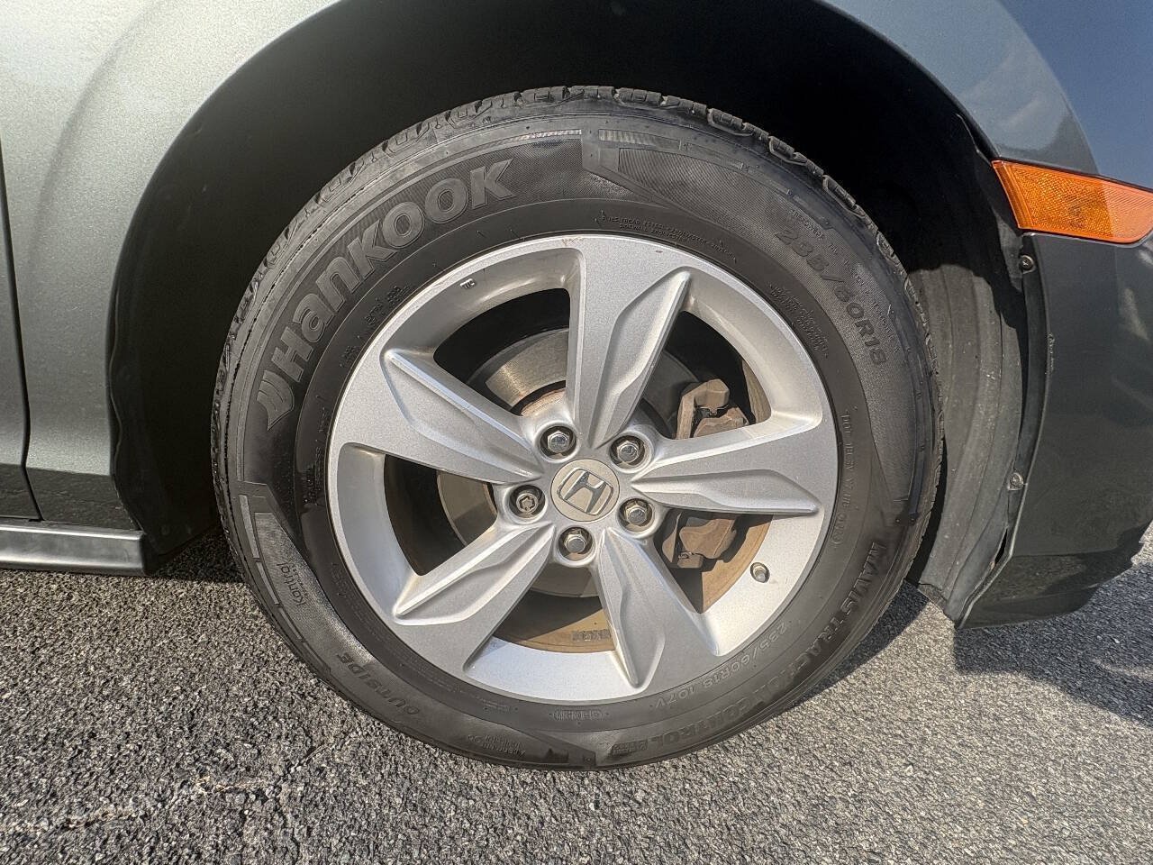 Used 2018 Honda Odyssey EX-L image 27