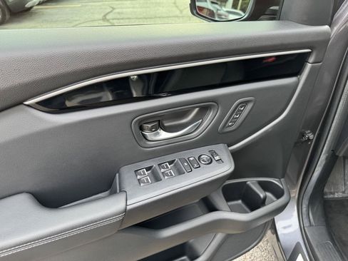 Used 2025 Honda Pilot EX-L image 21