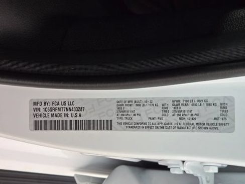 Used 2022 RAM 1500 Big Horn AWD/4WD image 29
