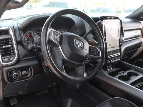 Used 2022 RAM 2500 Laramie w/ Night Edition AWD/4WD image 19