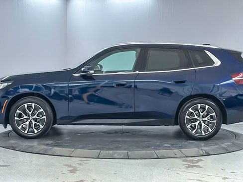Used 2026 BMW X3 xDrive30i w/ Premium Package AWD/4WD image 5