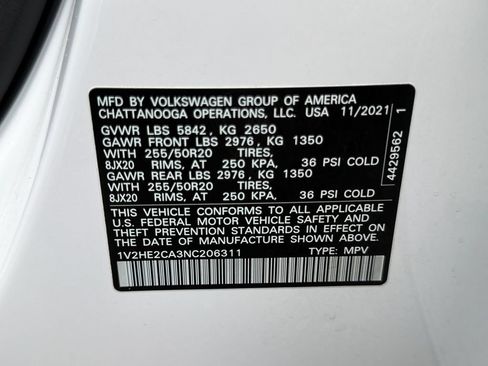 Used 2022 Volkswagen Atlas Cross Sport SE AWD/4WD image 28