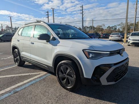 New 2026 Volkswagen Taos S FWD image 8