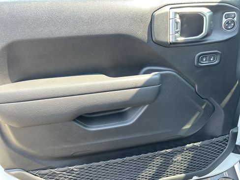 New 2025 Jeep Wrangler Sport S image 20