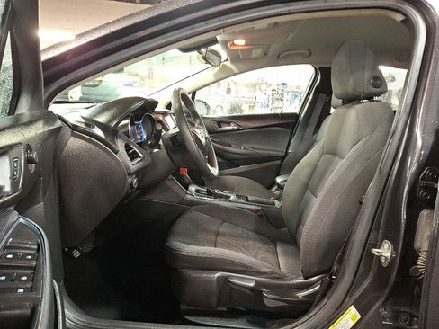 Used 2016 Chevrolet Cruze LT image 13