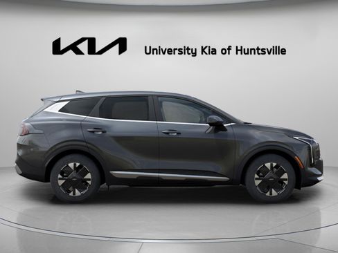 New 2026 Kia Sportage LX image 9