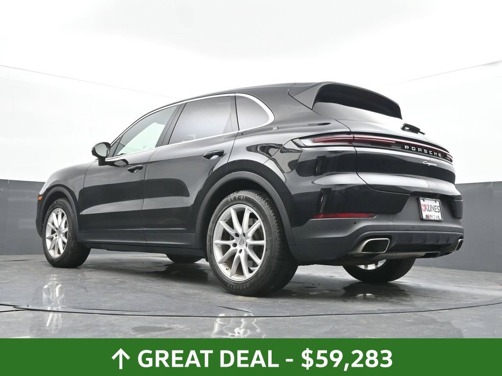 Used 2024 Porsche Cayenne AWD/4WD image 42
