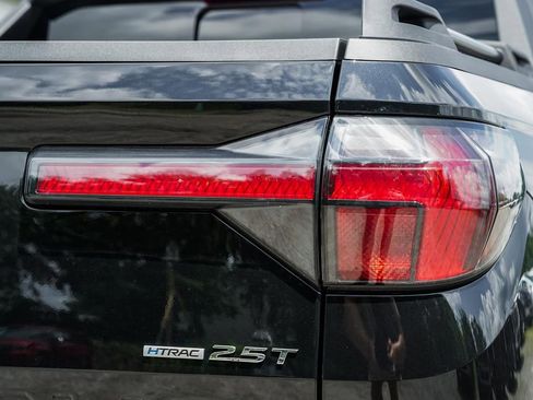 New 2025 Hyundai Santa Cruz Limited image 6