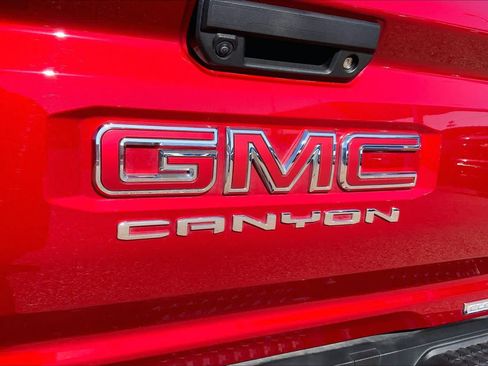 Certified 2025 GMC Canyon Elevation w/ Convenience Package AWD/4WD image 31