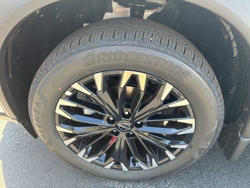 New 2026 Nissan Rogue Dark Armor AWD/4WD image 12