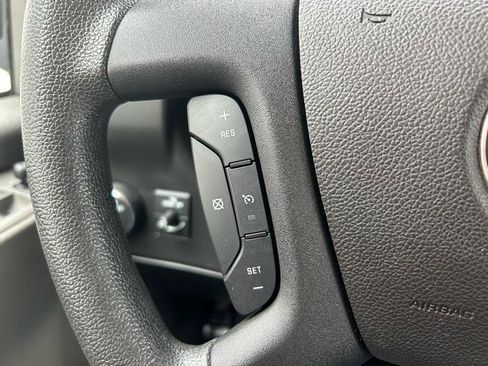 Used 2023 Chevrolet Express 2500 w/ Driver Convenience Package image 19