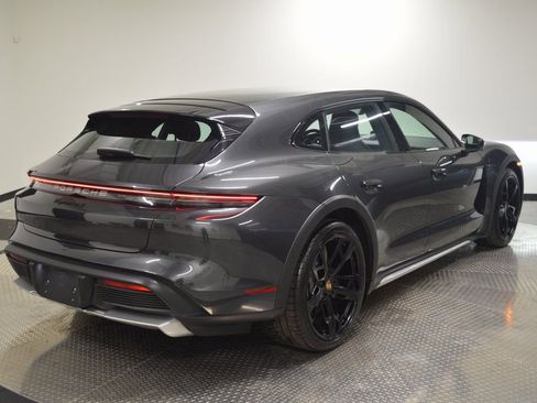 Used 2025 Porsche Taycan 4S AWD/4WD image 7