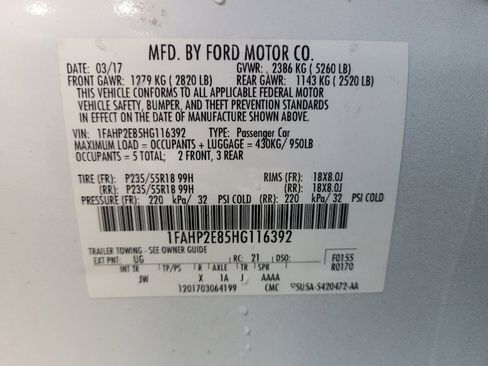 Used 2017 Ford Taurus SEL image 33