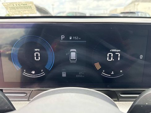 Used 2024 Hyundai Kona SEL FWD image 35