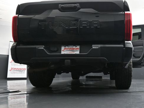 Used 2024 Toyota Tundra SR image 29