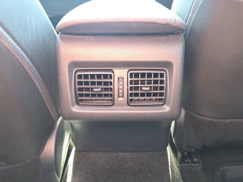 Used 2024 Toyota Camry XSE w/ Navigation Package image 17