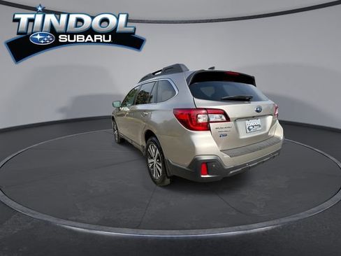 Used 2019 Subaru Outback 2.5i Limited AWD/4WD image 6
